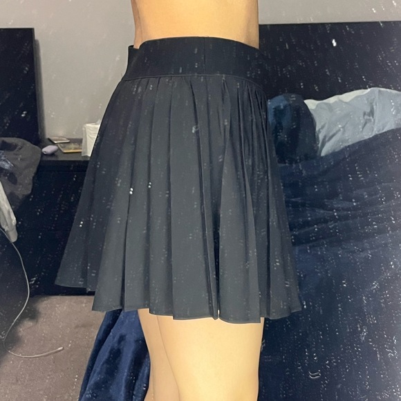 Garage tennis skirt - size S NWT - Picture 2 of 5